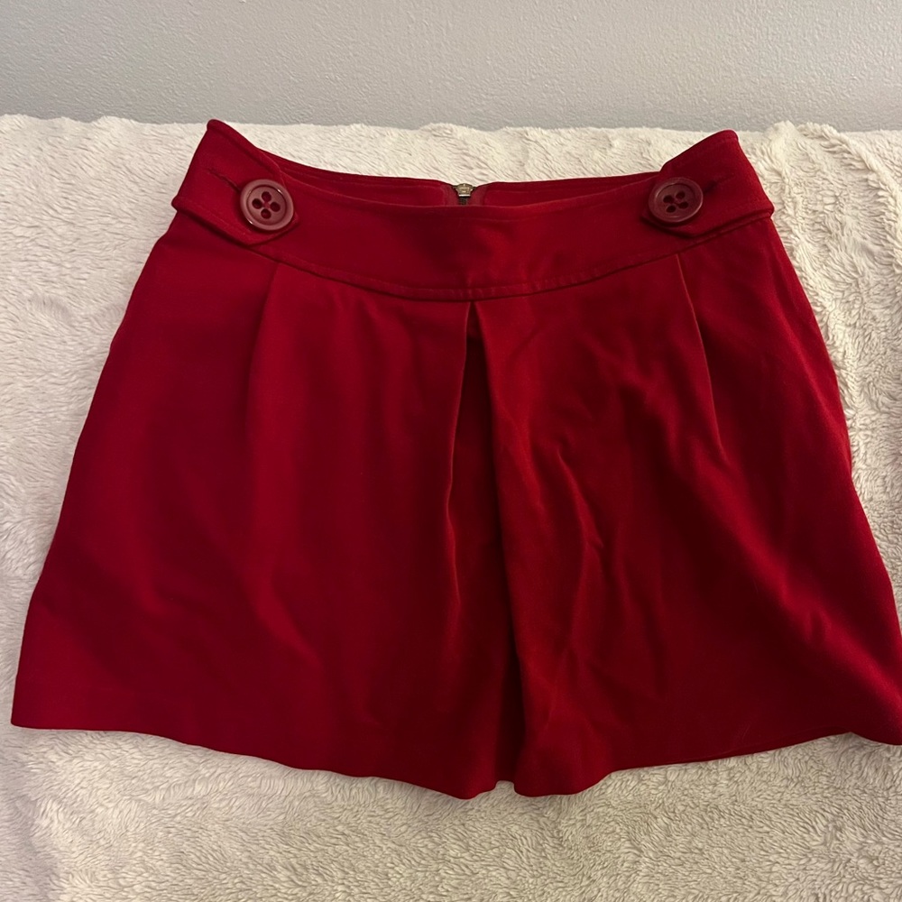 Express Mod style skirt in red